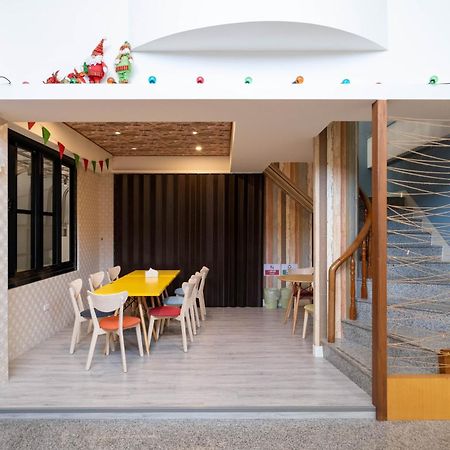 Wow Haha Foodie House Tainan Esterno foto